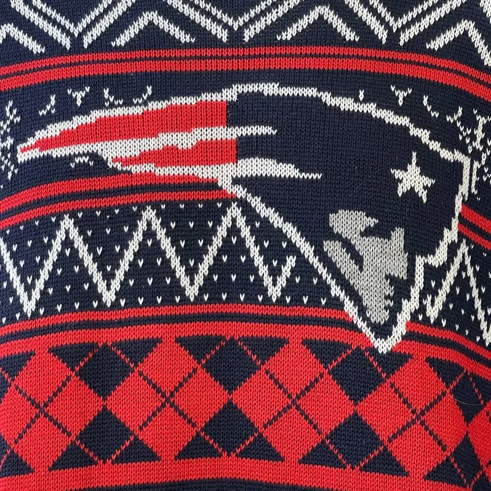 NFL Team Apparel New England Patriots Ugly Christmas Ski Sweater Size L